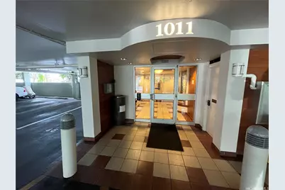 1011 Prospect Street #903, Honolulu, HI 96822 - Photo 2