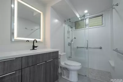4970 Kilauea Avenue #402, Honolulu, HI 96816 - Photo 18
