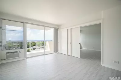 4970 Kilauea Avenue #402, Honolulu, HI 96816 - Photo 6