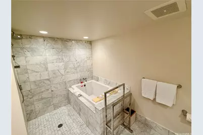 223 Saratoga Road #2310, Honolulu, HI 96815 - Photo 16