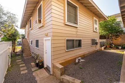 1812 Algaroba Street, Honolulu, HI 96826 - Photo 4
