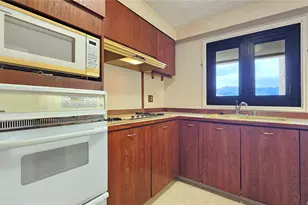 1650 Ala Moana Blvd, Honolulu, HI 96815 - Photo 8