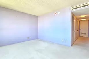 1650 Ala Moana Blvd, Honolulu, HI 96815 - Photo 12