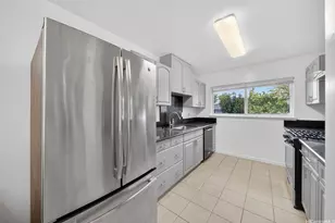 502 Kekupua St, Honolulu, HI 96825 - Photo 14