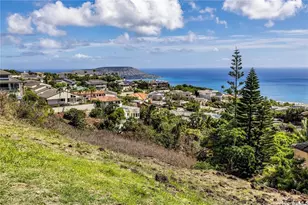 549 Moaniala St, Honolulu, HI 96821 - Photo 14