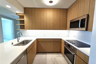 1388 Kapiolani Blvd, Honolulu, HI 96814 - Photo 1