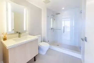 888 Kapiolani Blvd, Honolulu, HI 96813 - Photo 10