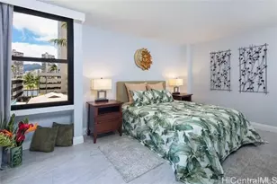 2215 Aloha Dr, Honolulu, HI 96815 - Photo 10