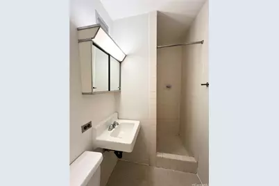 1511 Nuuanu Avenue #421, Honolulu, HI 96817 - Photo 10