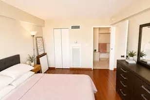 581 Kamoku St, Honolulu, HI 96814 - Photo 8