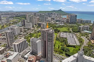 1910 Ala Moana Blvd, Honolulu, HI 96814 - Photo 22