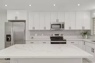 98-1409 Kamahao St, Pearl City, HI 96782 - Photo 4