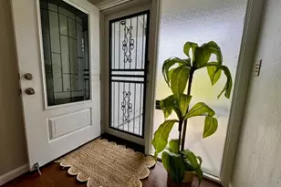 92-962 Makakilo Dr, Kapolei, HI 96707 - Photo 2