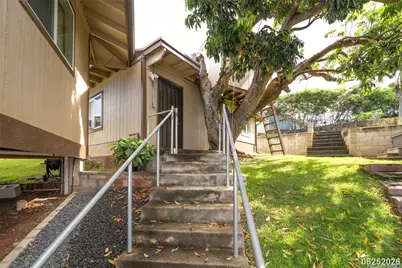 99-1061 Manako Place #B (Studio), Aiea, HI 96701 - Photo 2