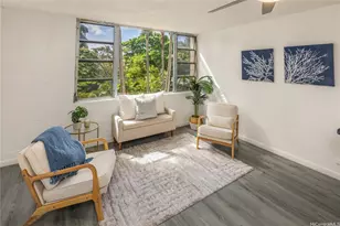 98-1042 Moanalua Rd, Aiea, HI 96701 - Photo 1