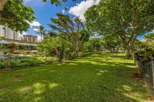 98-1042 Moanalua Rd, Aiea, HI 96701 - Photo 12