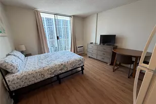 1920 Ala Moana Blvd, Honolulu, HI 96815 - Photo 6