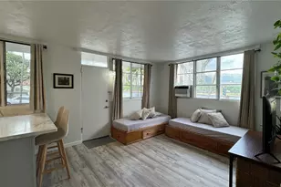 455 Lewers St, Honolulu, HI 96815 - Photo 2