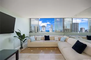 500 University Ave, Honolulu, HI 96826 - Photo 10