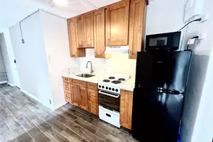 417 Namahana St, Honolulu, HI 96815 - Photo 1