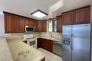 46-055 Meheanu Pl, Kaneohe, HI 96744 - Photo 4