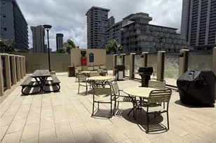 2240 Kuhio Ave, Honolulu, HI 96815 - Photo 6