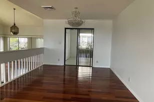 1499 Alencastre St, Honolulu, HI 96850 - Photo 6