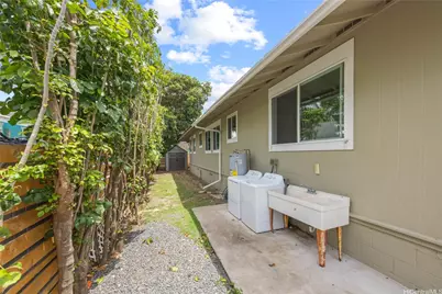 443 Maluniu Avenue, Kailua, HI 96734 - Photo 22
