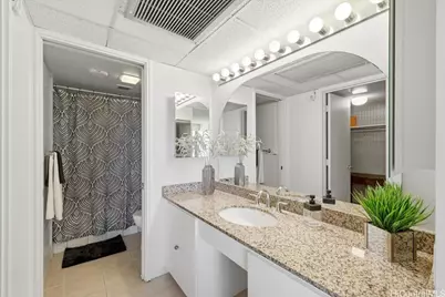 1600 Ala Moana Boulevard #2910, Honolulu, HI 96815 - Photo 12
