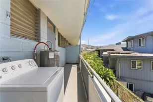 1229 Kokea St, Honolulu, HI 96817 - Photo 8