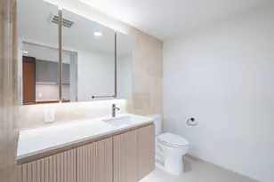 333 Ward Ave, Honolulu, HI 96814 - Photo 12