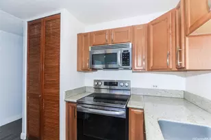 1314 Piikoi Streets, Honolulu, HI 96814 - Photo 10