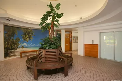 1920 Ala Moana Boulevard #802, Honolulu, HI 96815 - Photo 12