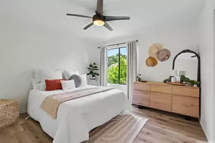 98-1698 Kaahumanu St, Pearl City, HI 96782 - Photo 16