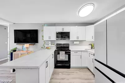 430 Kaiolu Street #401, Honolulu, HI 96815 - Photo 2