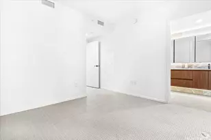 333 Ward Ave, Honolulu, HI 96814 - Photo 14