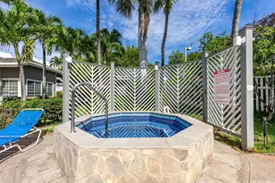 605 Mananai Pl, Honolulu, HI 96818 - Photo 20