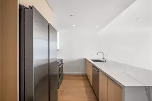 1001 Queen St, Honolulu, HI 96814 - Photo 6