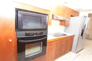 1050 Lunalilo St, Honolulu, HI 96822 - Photo 4