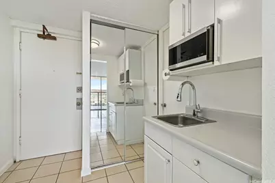 445 Seaside Avenue #3611, Honolulu, HI 96815 - Photo 8