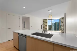 1001 Queen St, Honolulu, HI 96814 - Photo 14