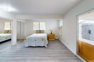 673 Hahaione St, Honolulu, HI 96825 - Photo 12