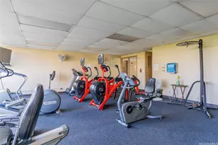 411 Hobron Ln, Honolulu, HI 96815 - Photo 22