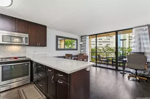 411 Hobron Ln, Honolulu, HI 96815 - Photo 4