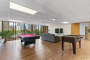 411 Hobron Ln, Honolulu, HI 96815 - Photo 14