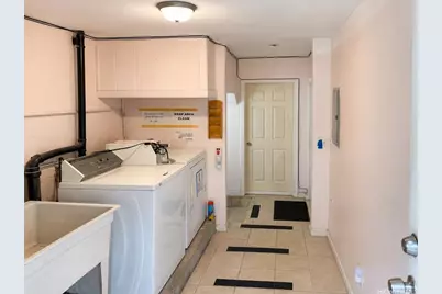 1015 Noble Lane, Honolulu, HI 96817 - Photo 10