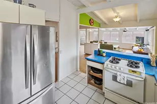 559 Iana St, Kailua, HI 96734 - Photo 18