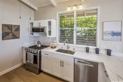 1541 Laukahi Street, Honolulu, HI 96821 - Photo 8