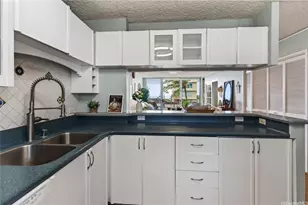 204 Kapahulu Ave, Honolulu, HI 96815 - Photo 4