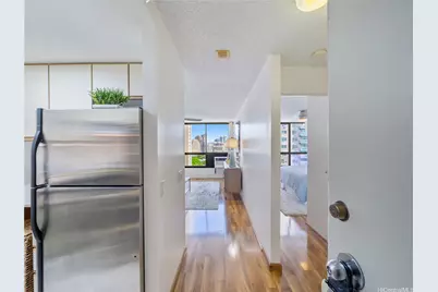 876 Curtis Street #2308, Honolulu, HI 96813 - Photo 2